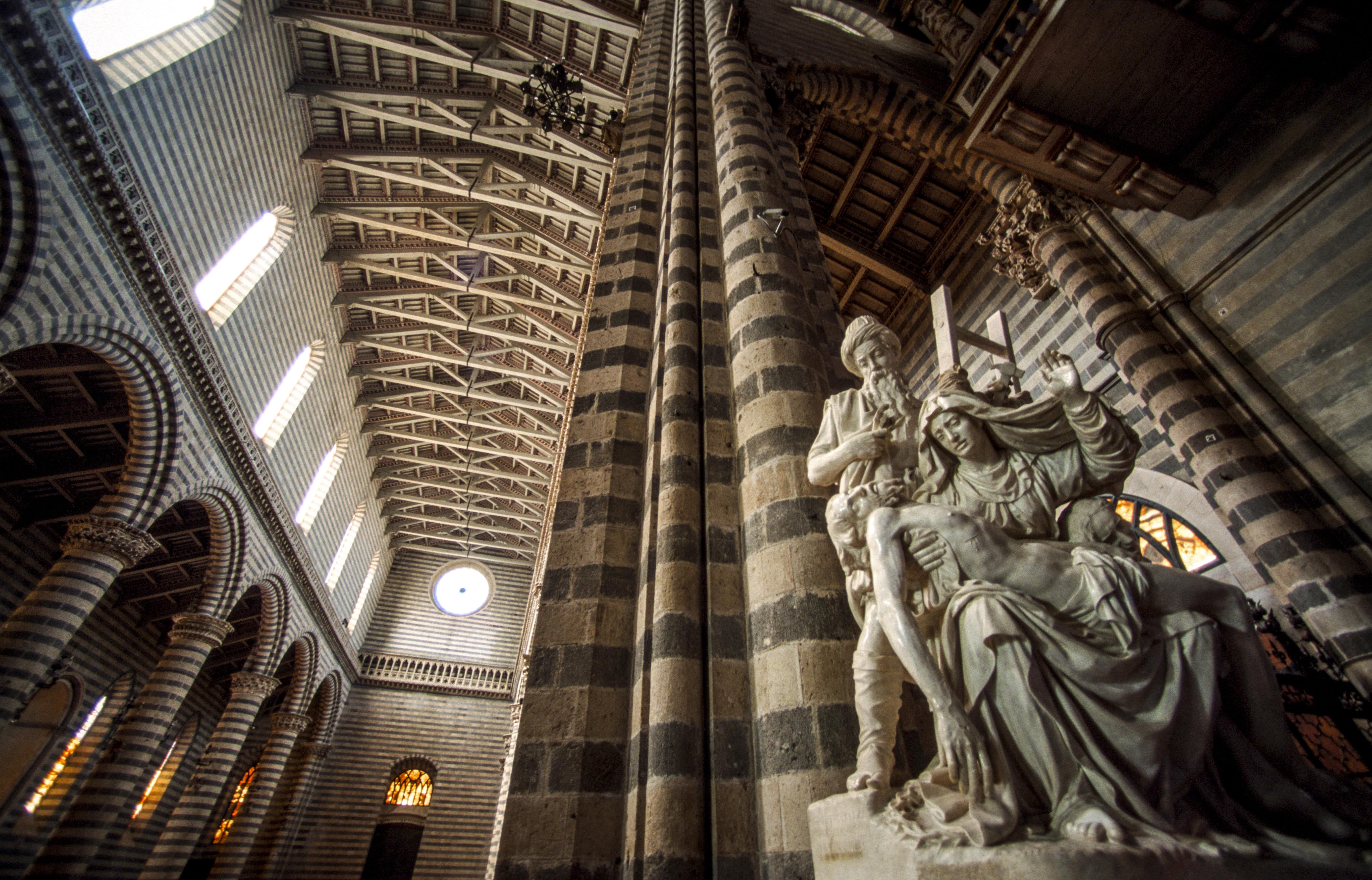 Orvieto_311562168-min.jpeg