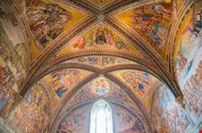 Orvieto_89833041-min.jpeg