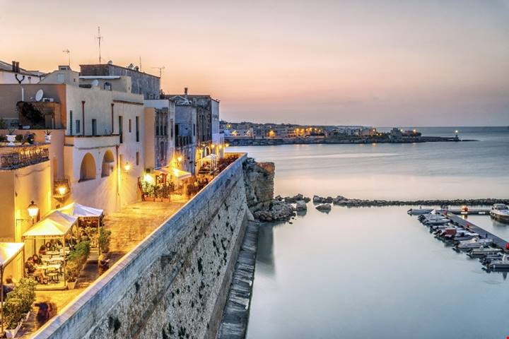 Se cerchi l'estate anche a ottobre, queste 5 spiagge italiane fanno al caso tuo