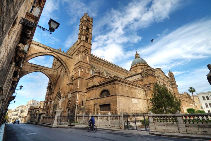 In Italia ci sono 3 città non solo belle ma anche musicali: ecco dove il Belpaese è da vedere e soprattutto da ascoltare