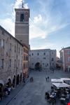 Piazza del Comune Fabriano_1675217254