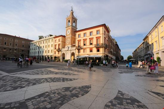 piazza_tre_martiri_rimini piazza_tre_martiri_rimini  