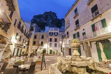 Piazzetta_ad_Atrani