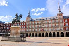 Plaza Mayor Madrid_574067893