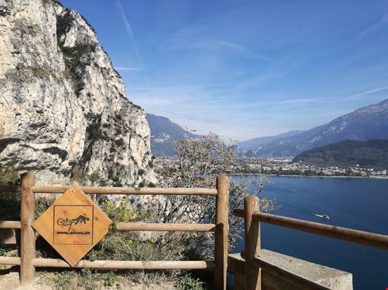 Ponale_177535938-min.jpeg Ponale_177535938-min.jpeg  