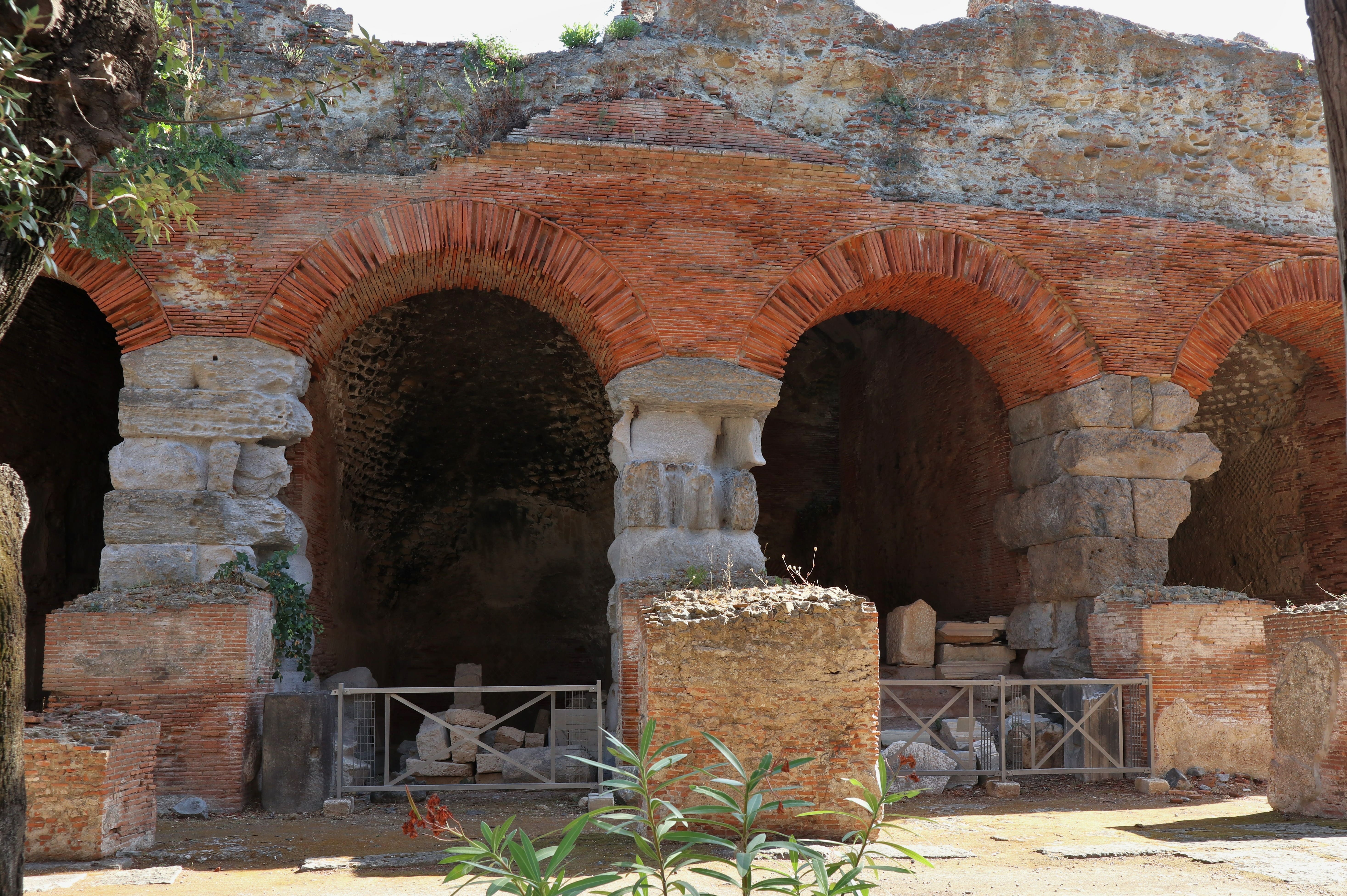 Pozzuoli_391178916-min.jpeg