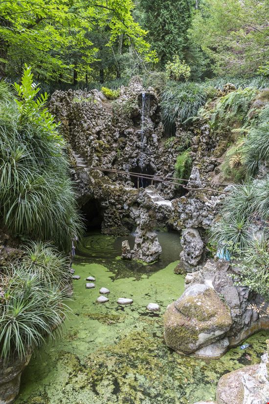 Quinta_Regaleira_157894307-min.jpeg Quinta_Regaleira_157894307-min.jpeg  