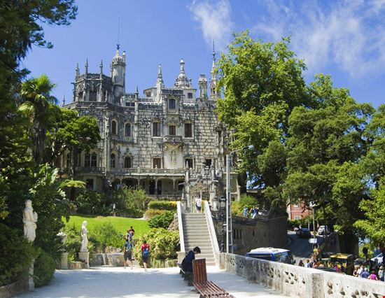Quinta_Regaleira_194878168-min.jpeg Quinta_Regaleira_194878168-min.jpeg  