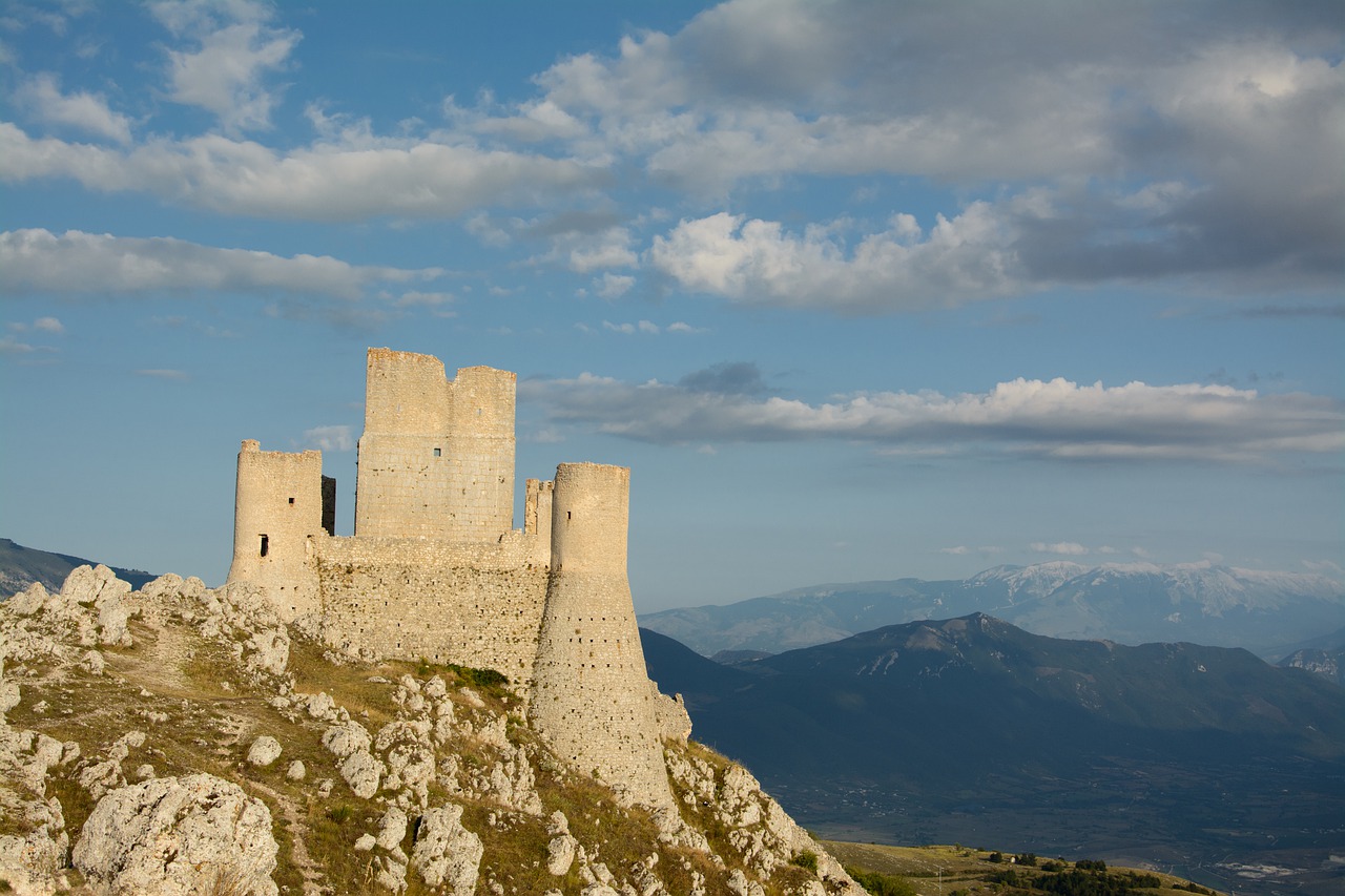 rocca-5067605_1280