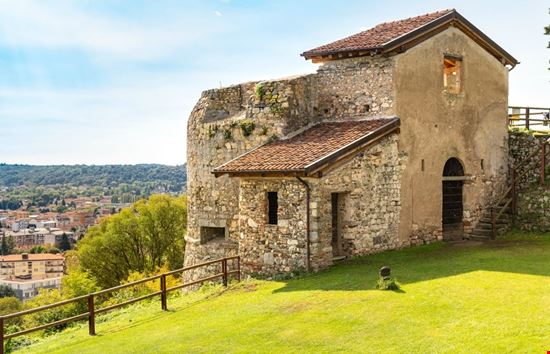Rocca_Borromea Rocca_Borromea  
