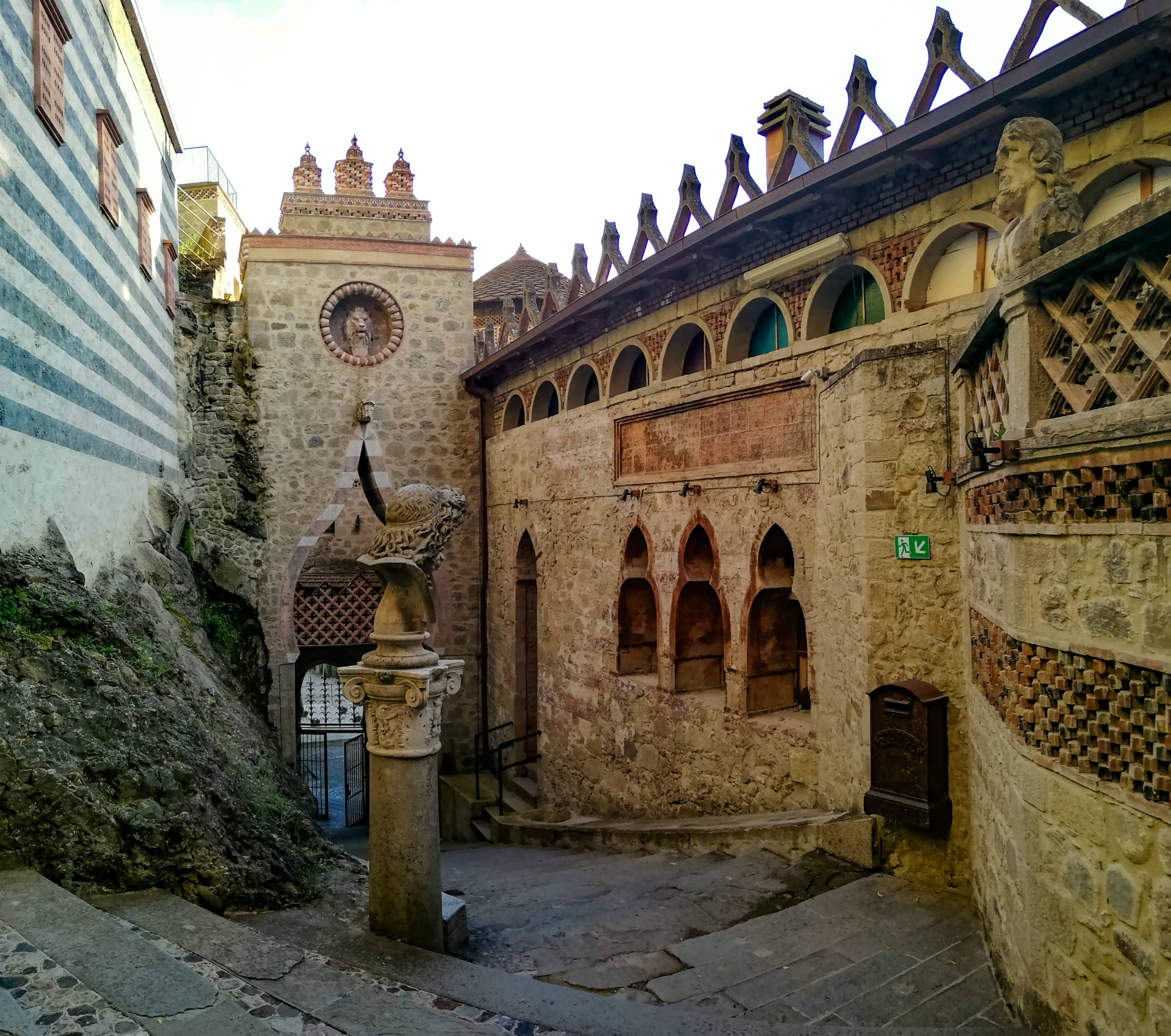 Rocchetta_Mattei_228641346-min.jpeg
