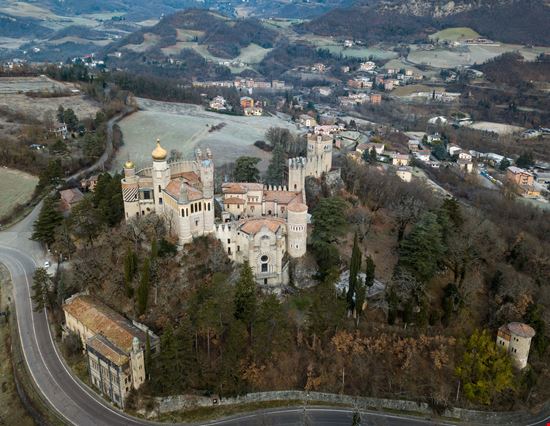 Rocchetta_Mattei_314705477-min.jpeg Rocchetta_Mattei_314705477-min.jpeg  