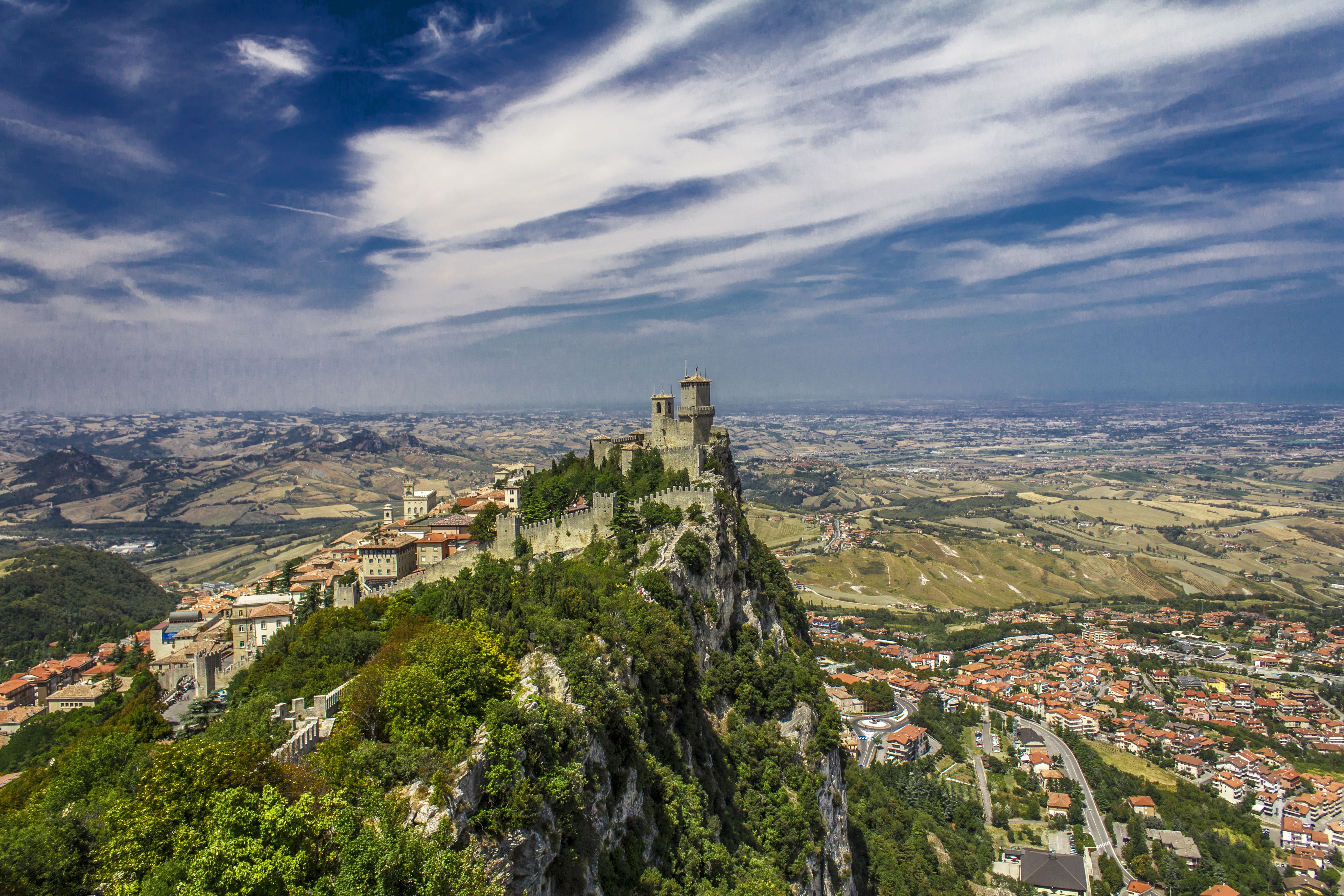 San_Marino_Rocca_54739962-min.jpeg