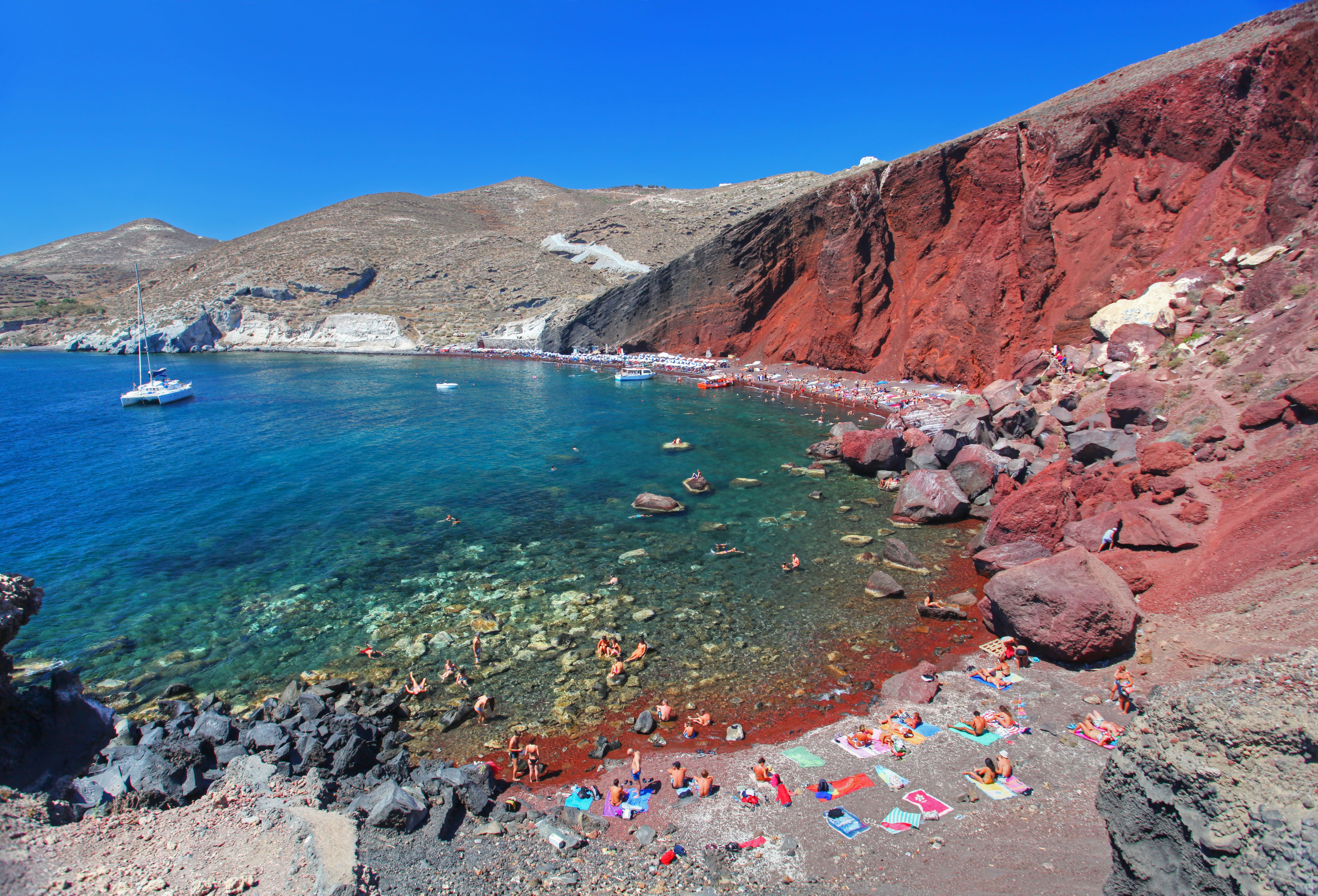 Santorini_85524936-min.jpeg