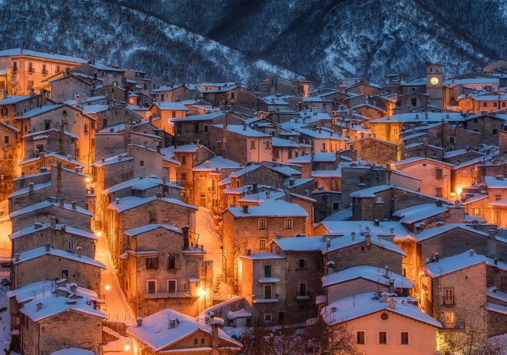 Borghi di montagna perfetti per Natale, piccoli presepi dall’atmosfera incantata
