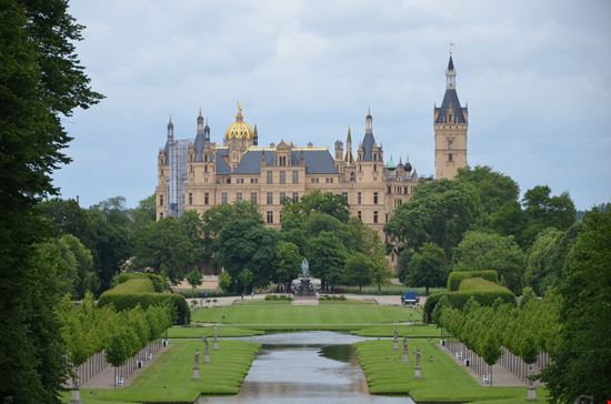 Schwerin_267180646-min.jpeg Schwerin_267180646-min.jpeg  