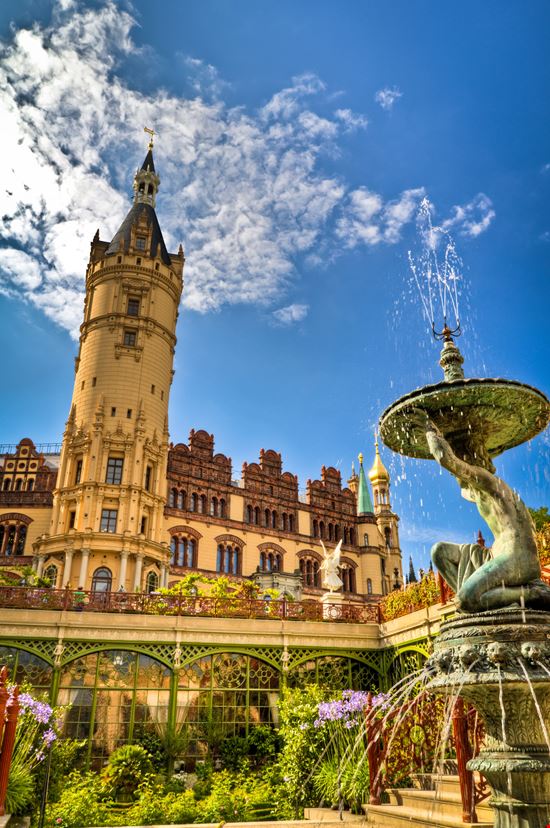 Schwerin_44529257-min.jpeg Schwerin_44529257-min.jpeg  