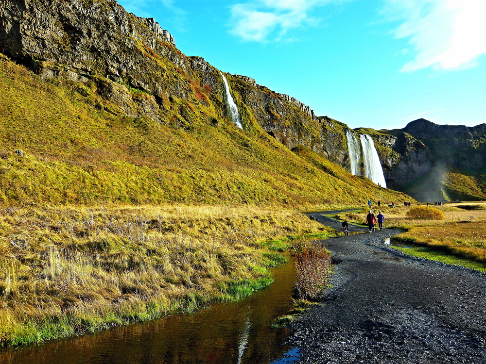 Seljalandsfoss_1934655557