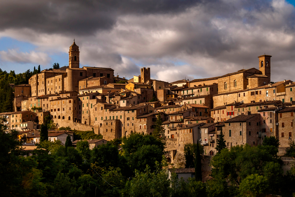 Serra_San_Quirico_1167866479