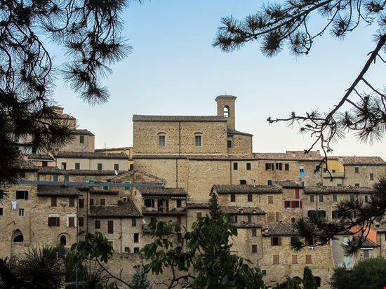 Serra_San_Quirico_90481679-min.jpeg Serra_San_Quirico_90481679-min.jpeg  