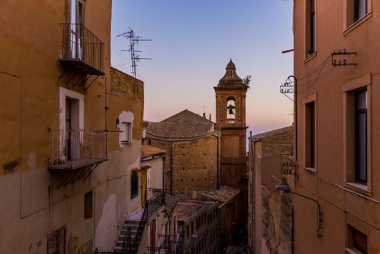 shutterstock_1018904251 shutterstock_1018904251  