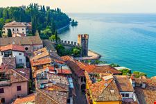 shutterstock_383063422