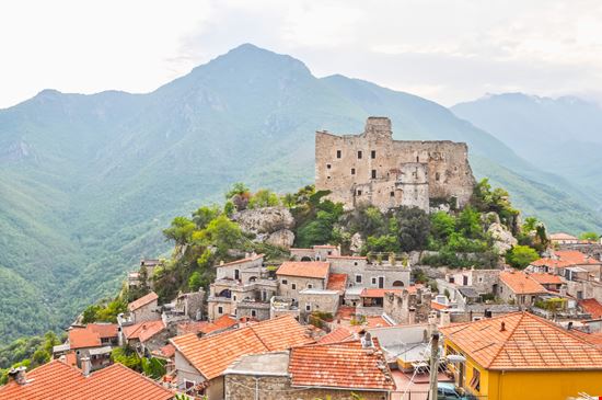 shutterstock_560161327 shutterstock_560161327  