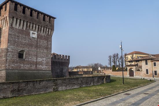 Soncino_325480770-min.jpeg Soncino_325480770-min.jpeg  