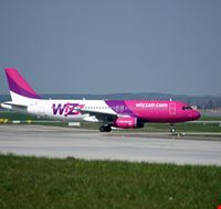 the-plane-2218601_1280 the-plane-2218601_1280