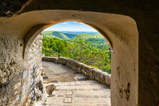 tourrettes sur loup_1557914891 tourrettes sur loup_1557914891  