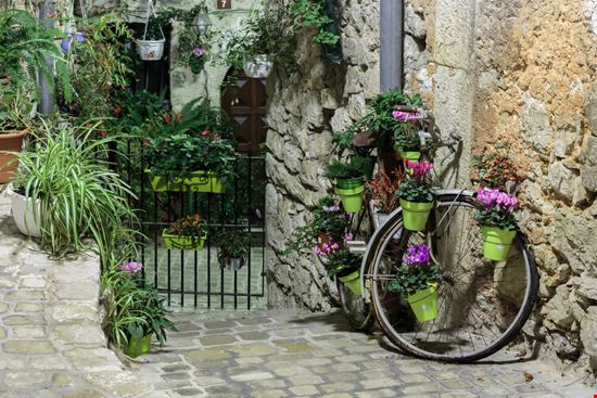 tourrettes sur loup_248170438 tourrettes sur loup_248170438  