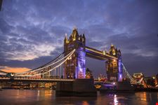 Tower Bridge Londra_344316542