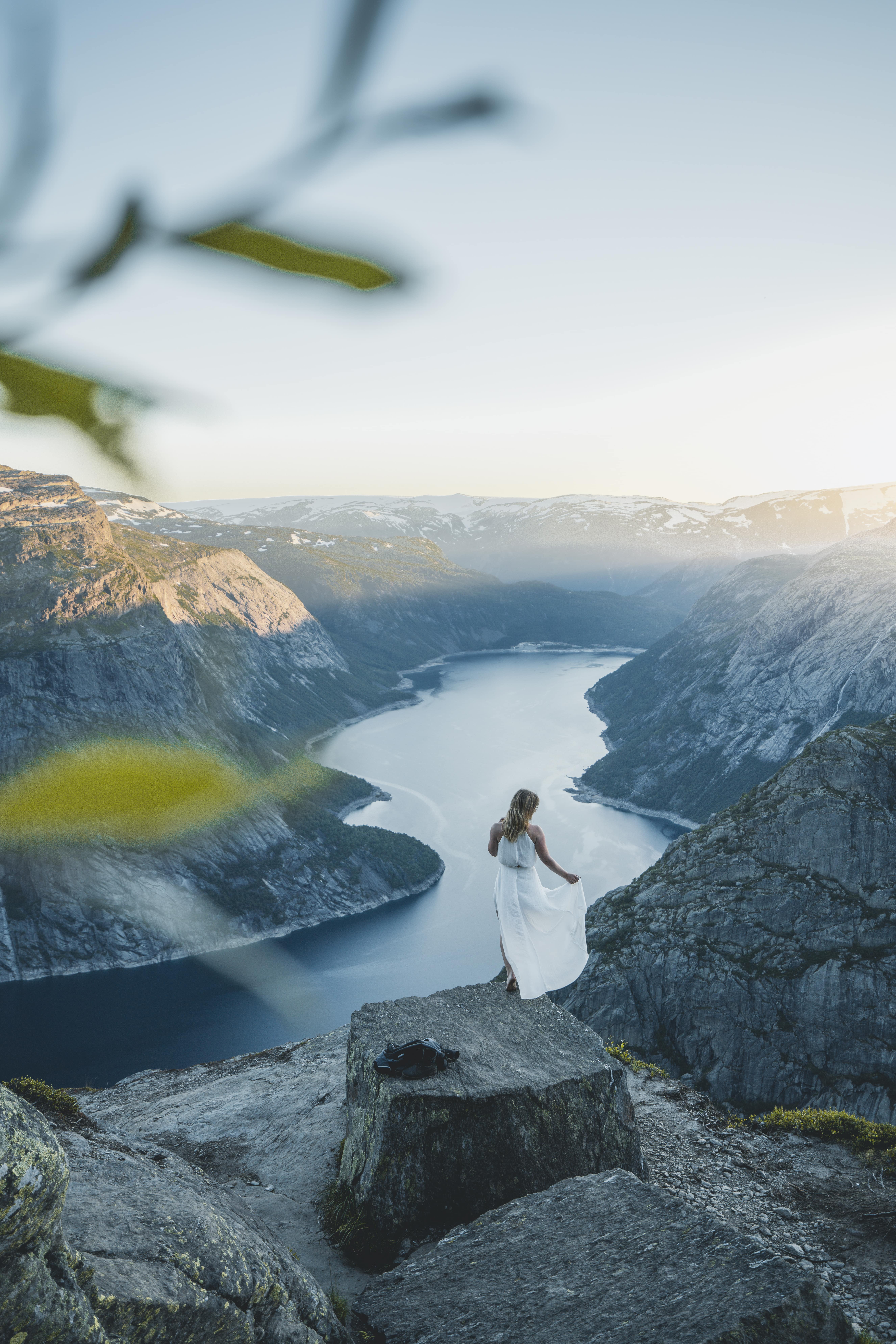 Trolltunga_213211647-min.jpeg