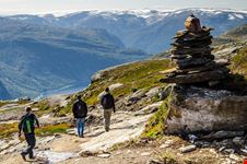 Trolltunga_242089672-min.jpeg