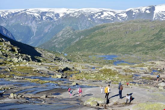 Trolltunga_442906927-min.jpeg Trolltunga_442906927-min.jpeg  
