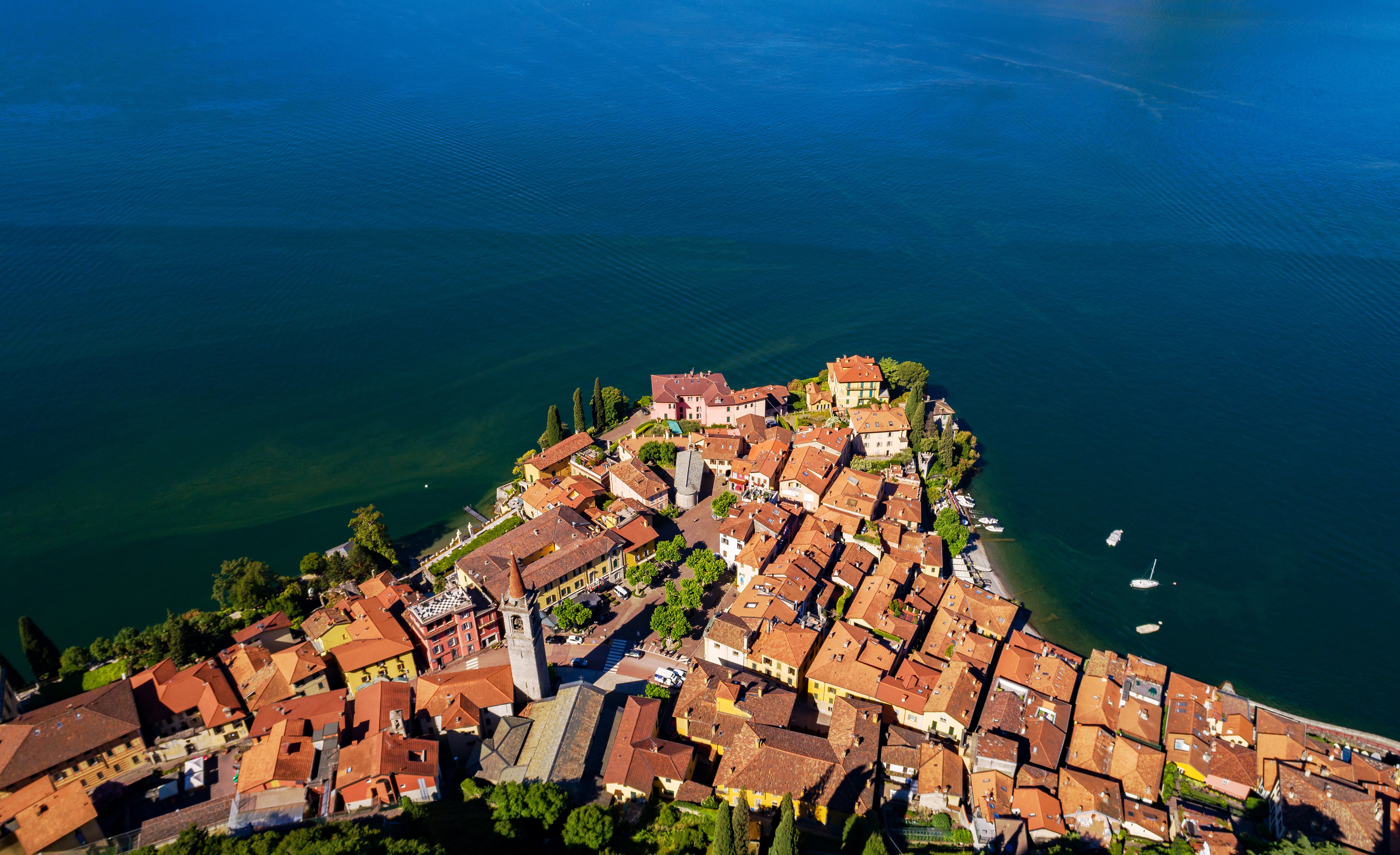 Varenna_211019489-min.jpeg