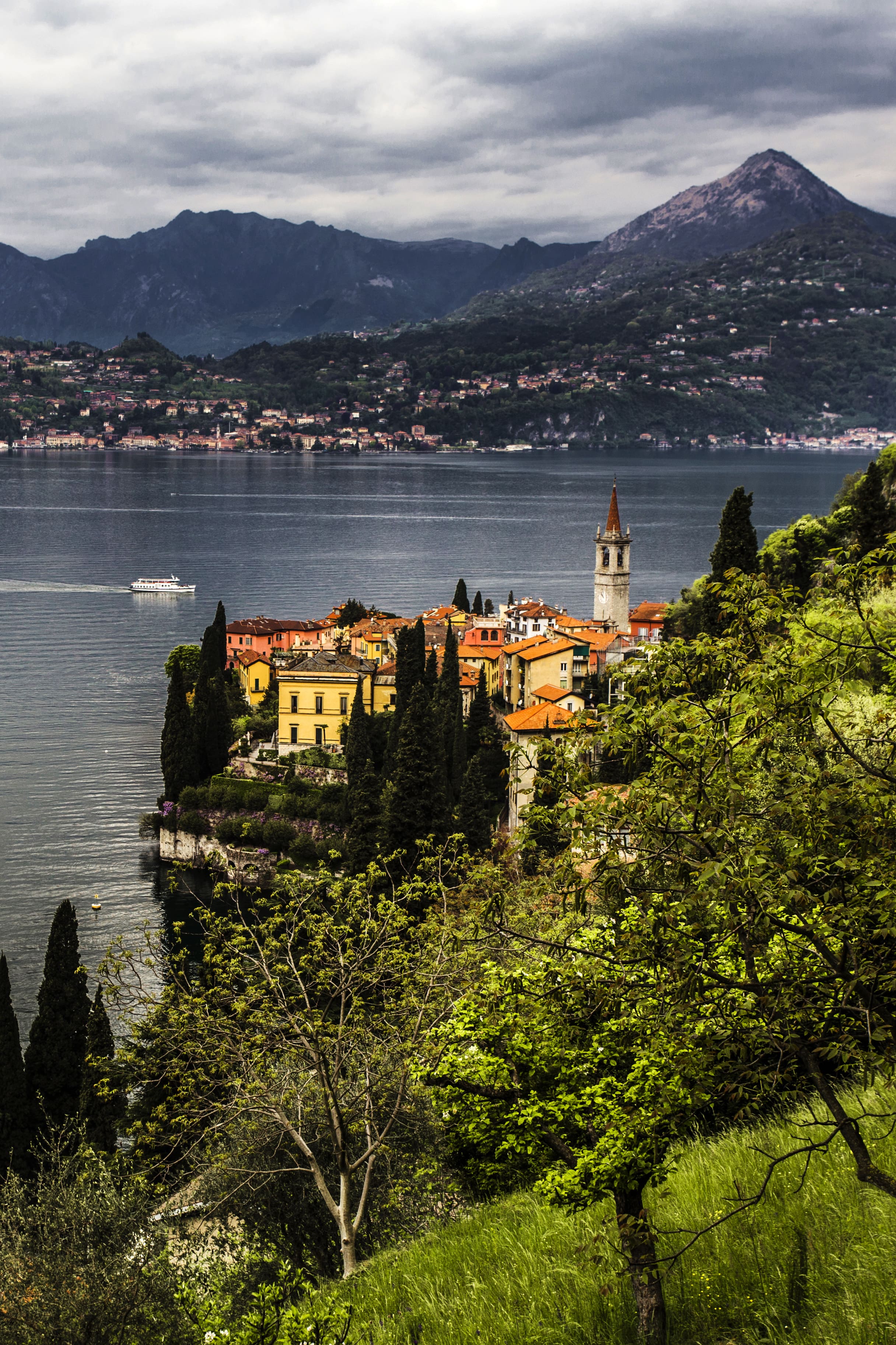 Varenna_236952457-min.jpeg