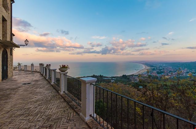 Vasto