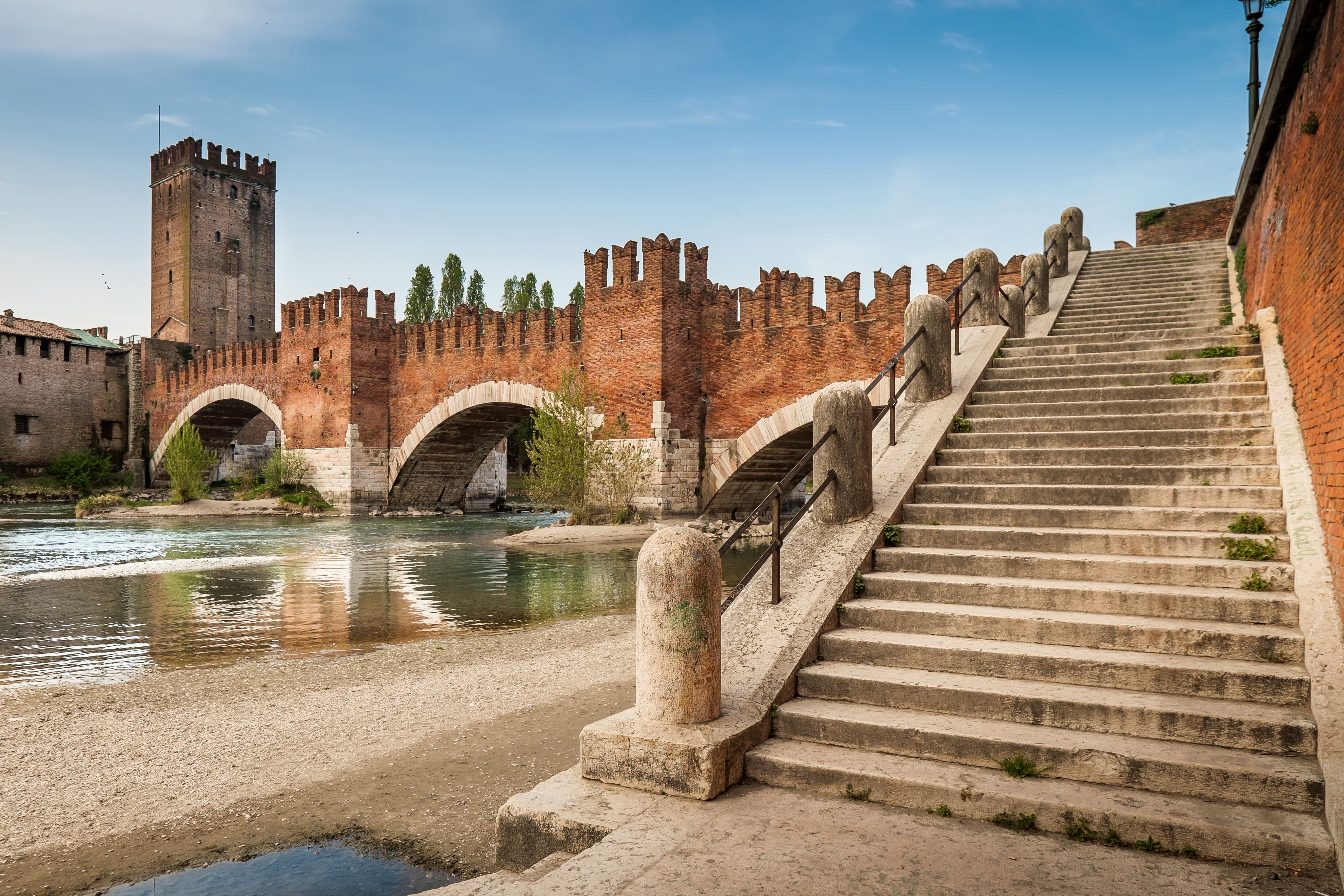 Verona_144459878-min.jpeg