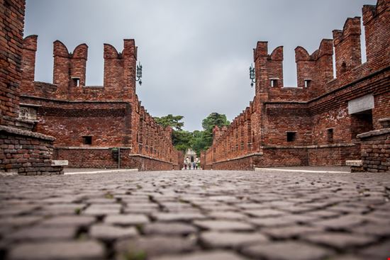 Verona_1814362508 Verona_1814362508  