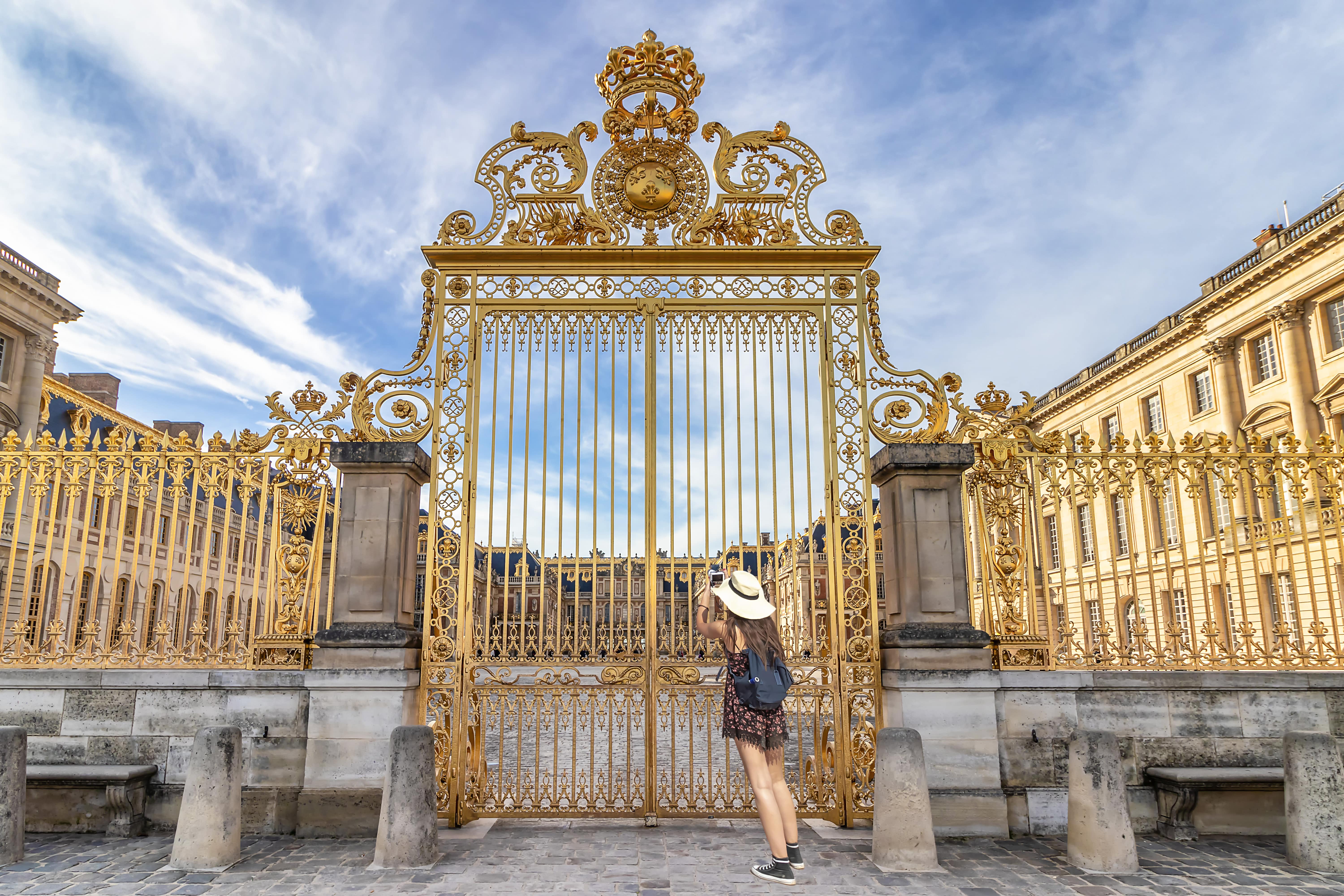Versailles_247250003-min.jpeg