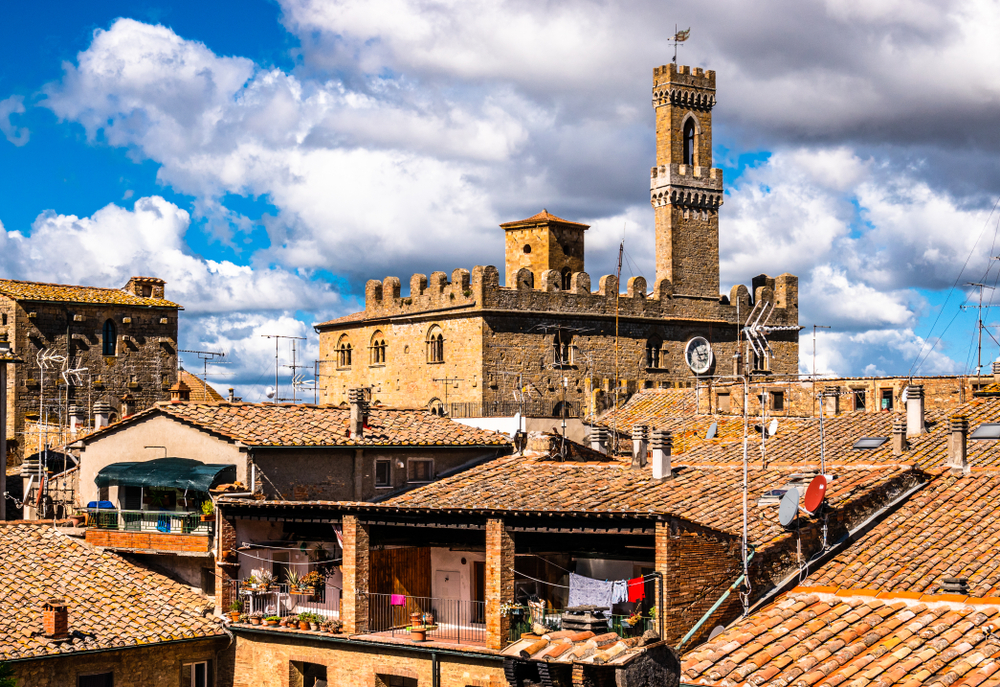 Volterra_1520492195