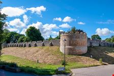 York_1044356281