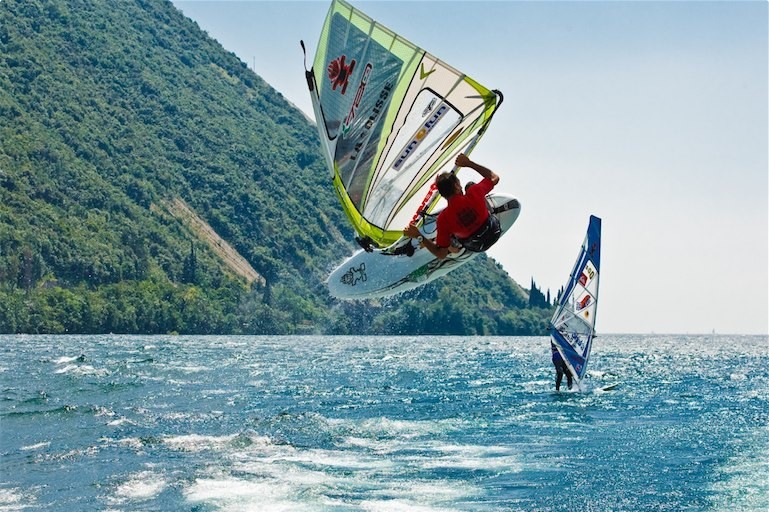 Camping con Scuola Windsurf sul Lago di Garda
