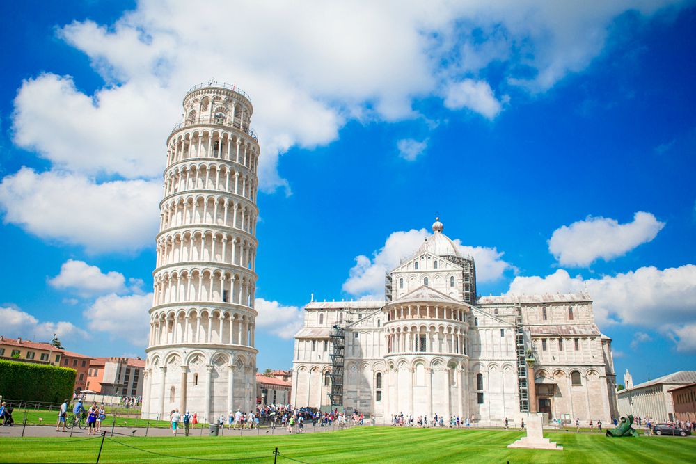 Pisa di giorno