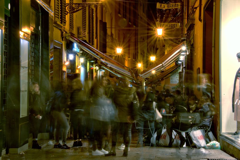 Bologna di notte