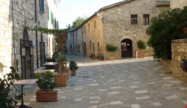 1010_12.jpg 1010_12.jpg