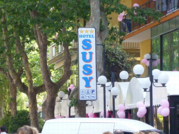 1483_3.jpg