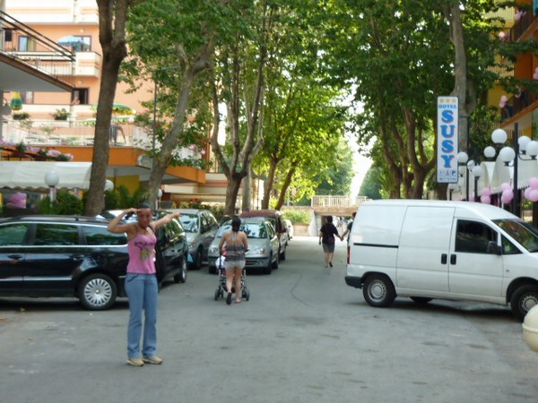 1483_8.jpg