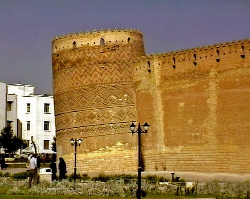1607_1.jpg